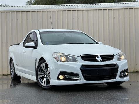 used holden commodore for sale.